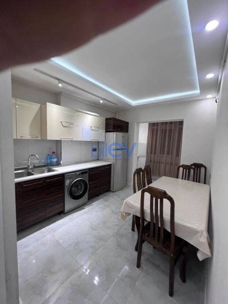 Aylıq Kirayə 2 otaqlı Köhnə Tikili bina evi  60m², Bakı