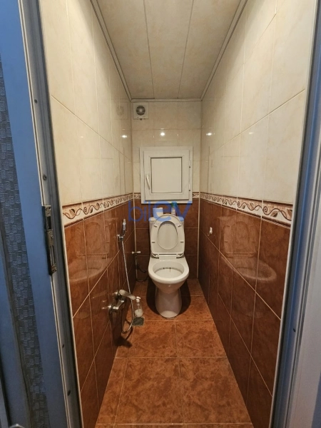 Aylıq Kirayə 4 otaqlı Köhnə Tikili bina evi  120m², Bakı
