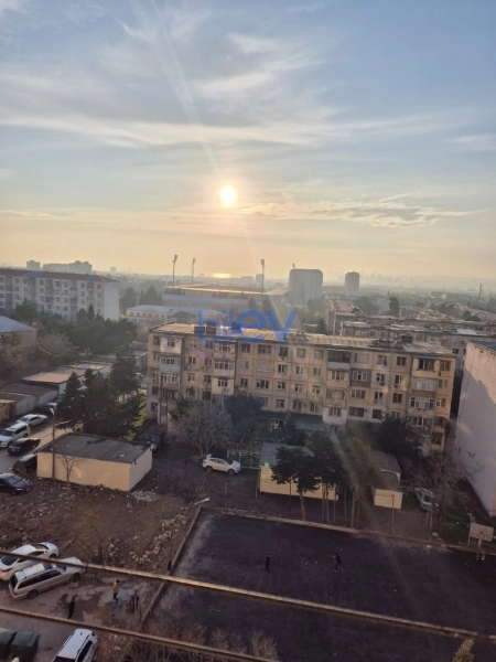 Satış 5 otaqlı Köhnə Tikili bina evi  110m², Bakı