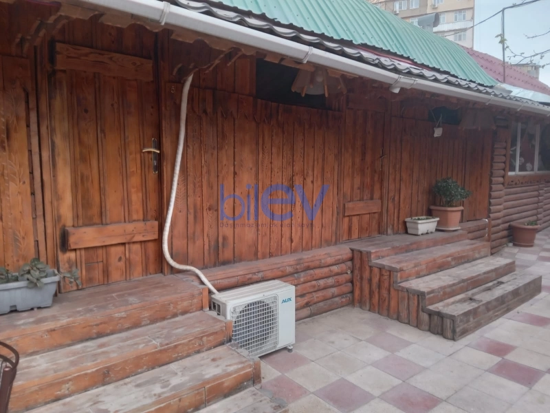 Satış 8 otaqlı Obyekt  596m², Bakı