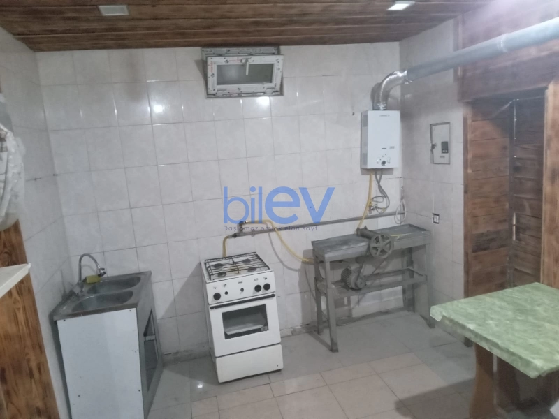 Satış 8 otaqlı Obyekt  596m², Bakı