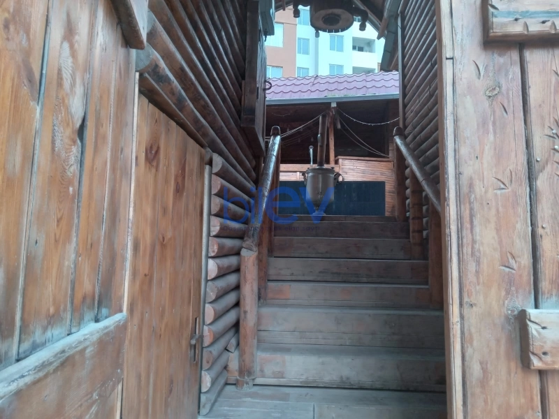 Satış 8 otaqlı Obyekt  596m², Bakı