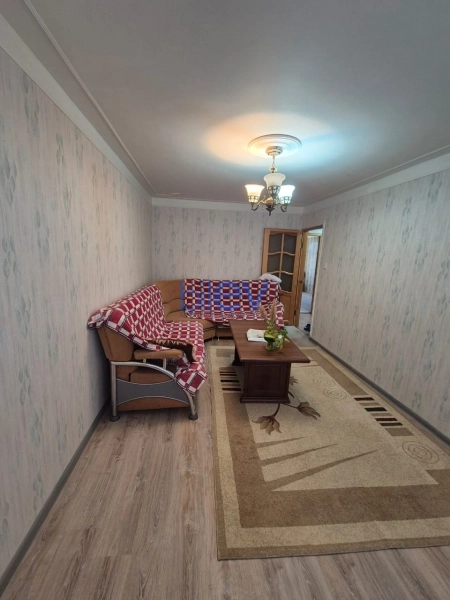 Satış 3 otaqlı Köhnə Tikili bina evi  63m², Bakı