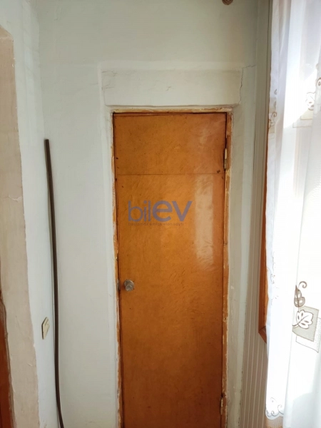 Satış 4 otaqlı Köhnə Tikili bina evi  110m², Bakı