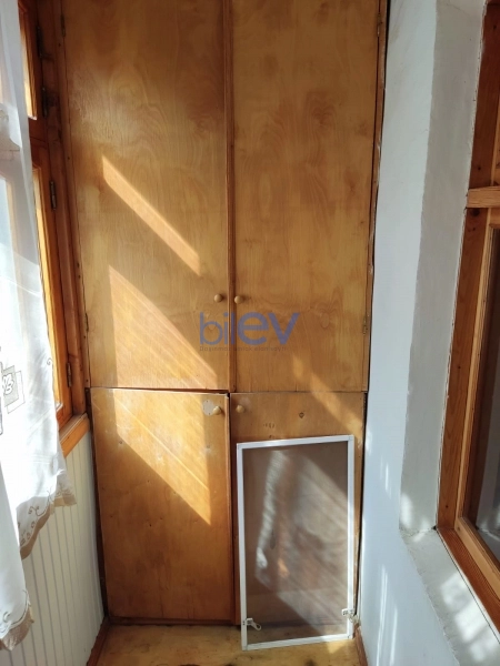 Satış 4 otaqlı Köhnə Tikili bina evi  110m², Bakı