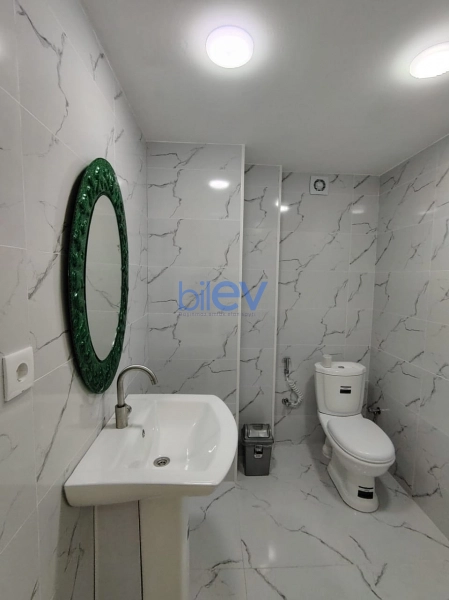Aylıq Kirayə 1 otaqlı Obyekt  130m², Bakı