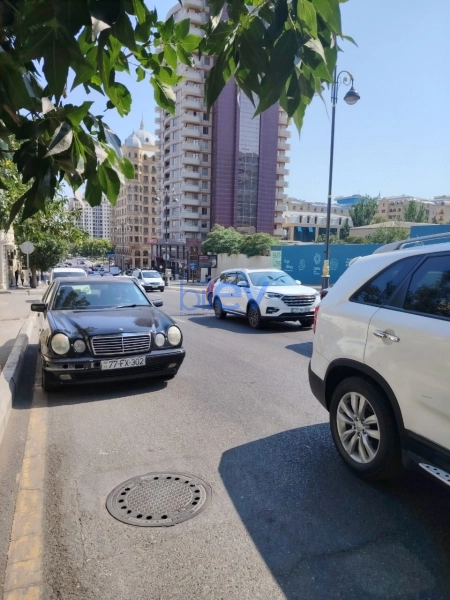 Aylıq Kirayə 1 otaqlı Obyekt  80m², Bakı