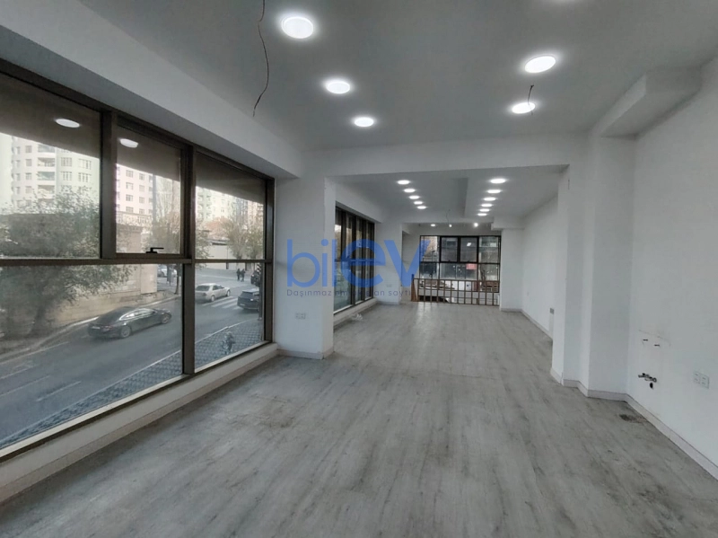 Aylıq Kirayə 2 otaqlı Obyekt  150m², Bakı