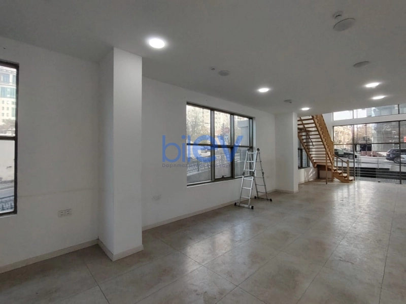 Aylıq Kirayə 2 otaqlı Obyekt  150m², Bakı