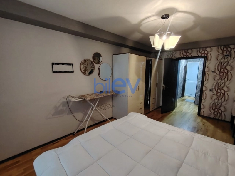 Satış 3 otaqlı Köhnə Tikili bina evi  75m², Bakı