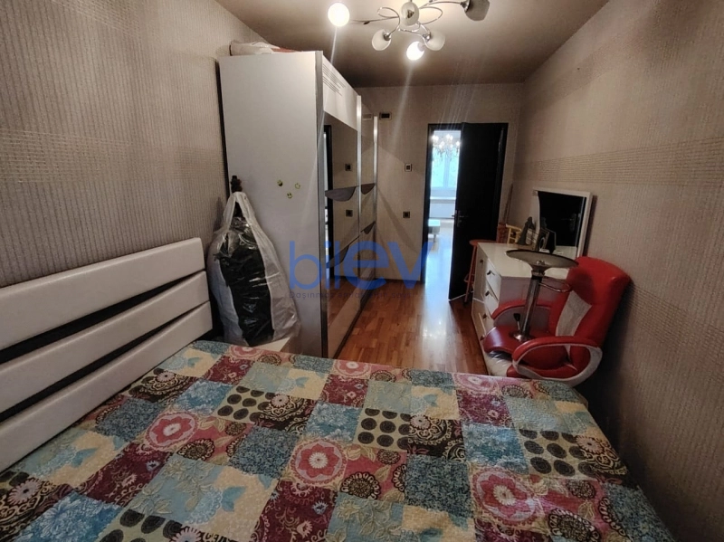 Satış 3 otaqlı Köhnə Tikili bina evi  75m², Bakı