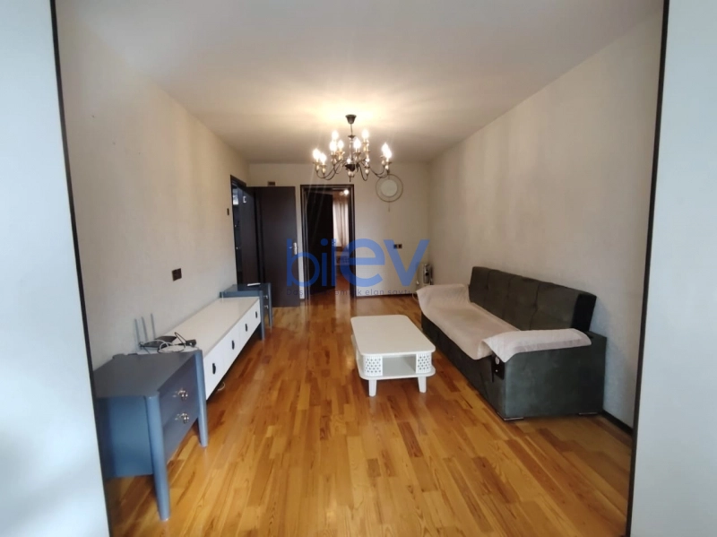 Satış 3 otaqlı Köhnə Tikili bina evi  75m², Bakı