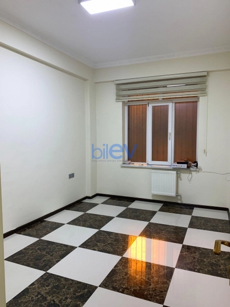 Aylıq Kirayə 3 otaqlı Ofis  70m², Bakı