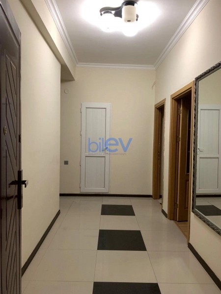 Aylıq Kirayə 3 otaqlı Ofis  70m², Bakı