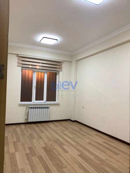 Aylıq Kirayə 3 otaqlı Ofis  70m², Bakı