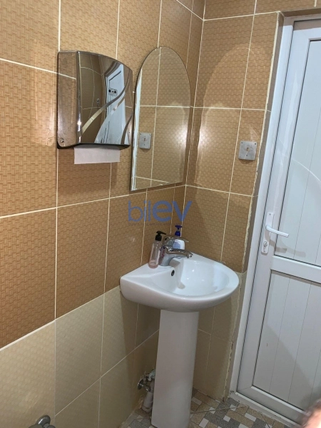 Aylıq Kirayə 3 otaqlı Ofis  70m², Bakı