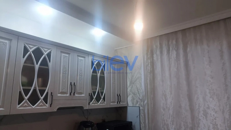 Satış 6 otaqlı Həyət evi  200m², Bakı