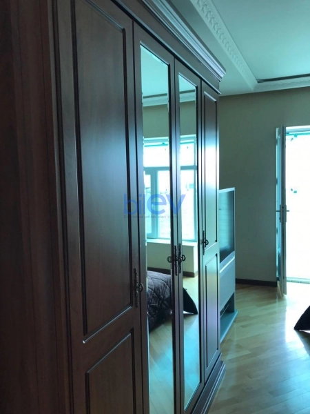 Aylıq Kirayə 3 otaqlı Yeni Tikili bina evi  100m², Bakı
