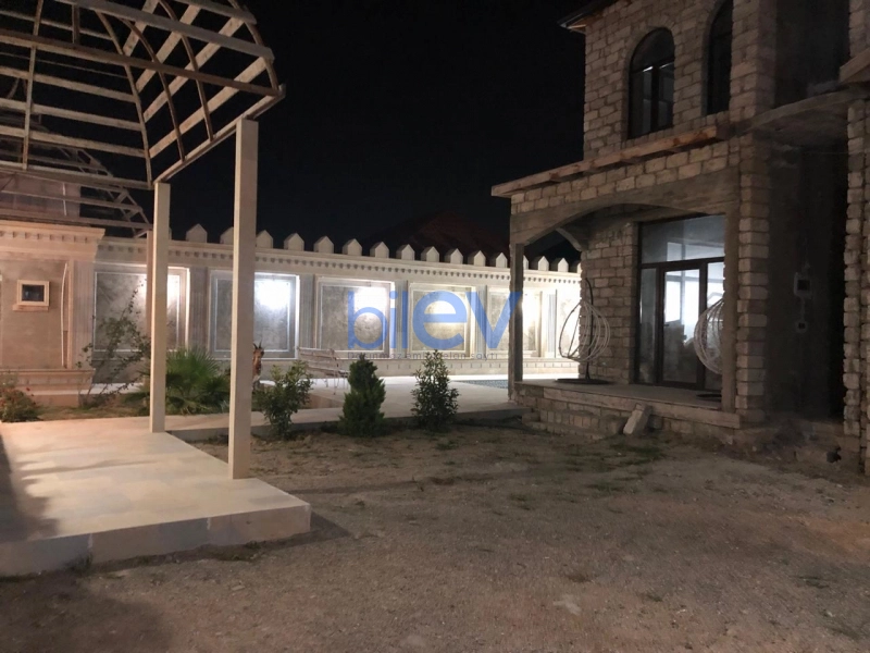 Satış 3 otaqlı Həyət evi  140m², Bakı
