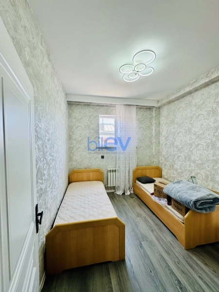 Aylıq Kirayə 3 otaqlı Yeni Tikili bina evi  75m², Bakı