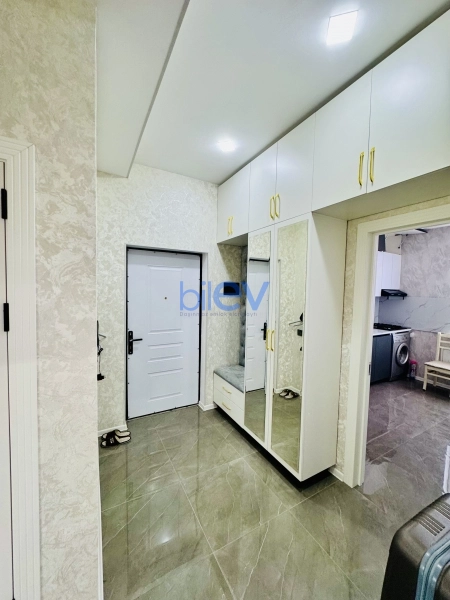 Aylıq Kirayə 3 otaqlı Yeni Tikili bina evi  75m², Bakı