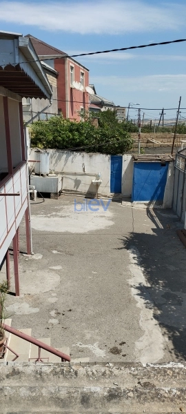 Satış 9 otaqlı Həyət evi  250m², Bakı