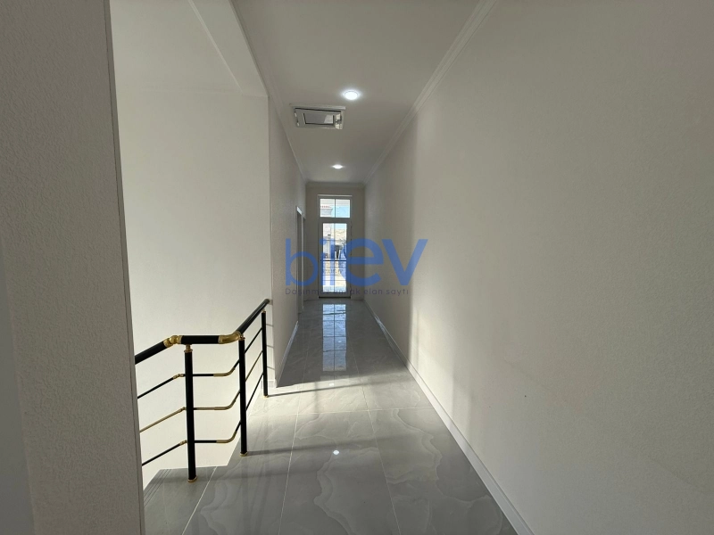 Satış 4 otaqlı Həyət evi  180m², Bakı