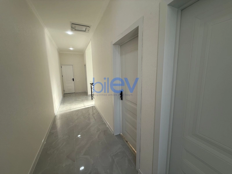 Satış 4 otaqlı Həyət evi  180m², Bakı