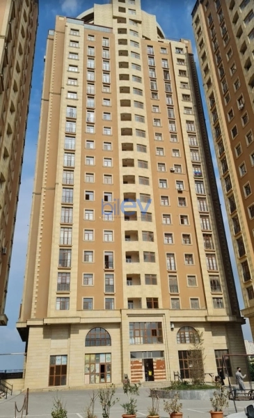 Satış 3 otaqlı Yeni Tikili bina evi  120m², Bakı