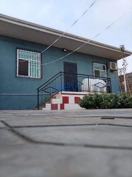 Satış 3 otaqlı Həyət evi  100m², Bakı
