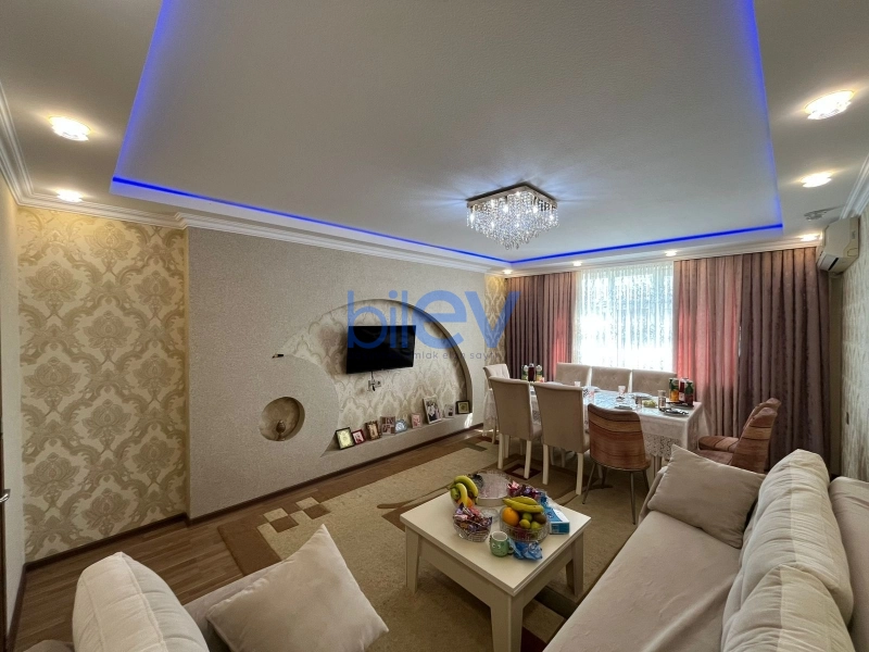 Aylıq Kirayə 3 otaqlı Yeni Tikili bina evi  120m², Bakı