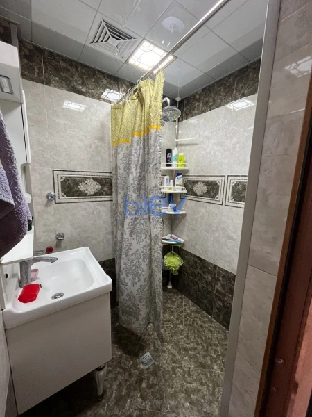 Aylıq Kirayə 3 otaqlı Yeni Tikili bina evi  120m², Bakı