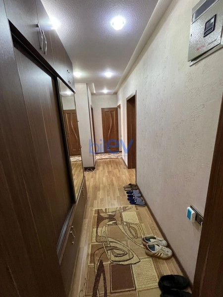 Aylıq Kirayə 3 otaqlı Yeni Tikili bina evi  120m², Bakı
