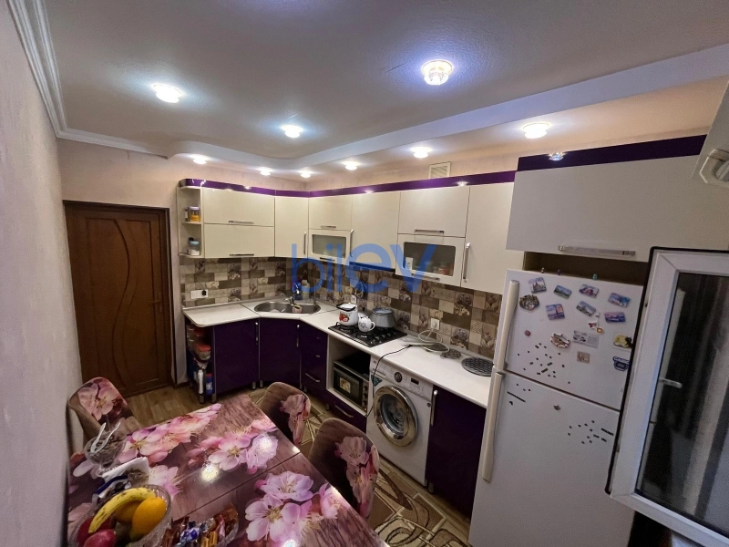 Aylıq Kirayə 3 otaqlı Yeni Tikili bina evi  120m², Bakı
