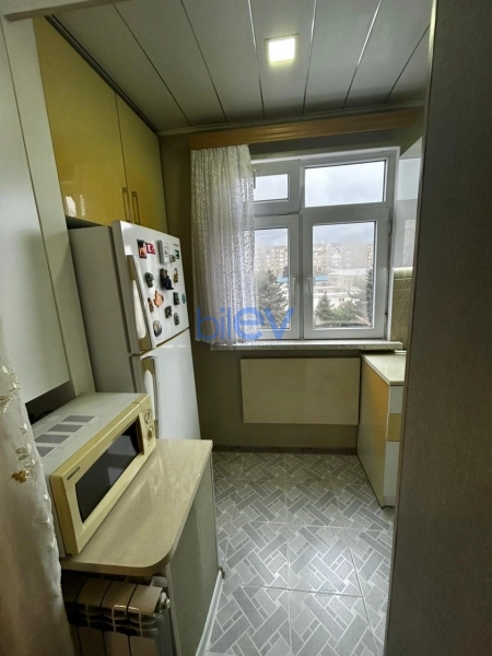 Aylıq Kirayə 2 otaqlı Köhnə Tikili bina evi  38m², Bakı