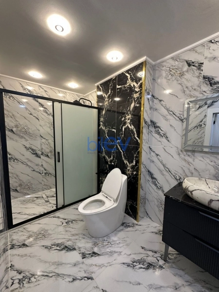 Aylıq Kirayə 2 otaqlı Yeni Tikili bina evi  75m², Bakı