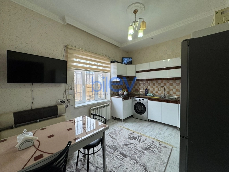 Aylıq Kirayə 3 otaqlı Həyət evi  110m², Bakı