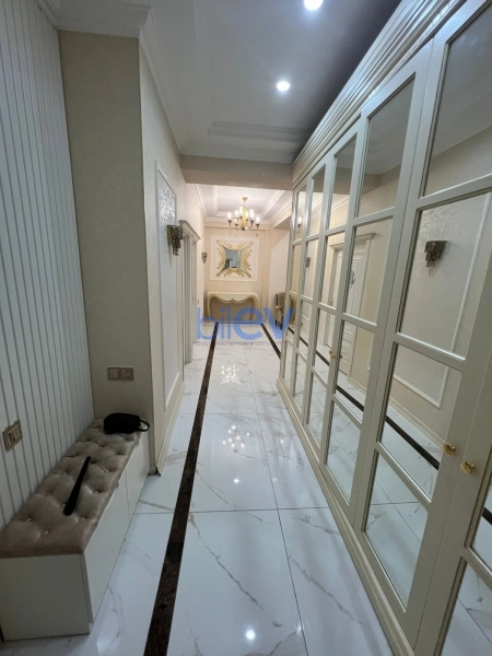 Satış 3 otaqlı Yeni Tikili bina evi  111m², Bakı