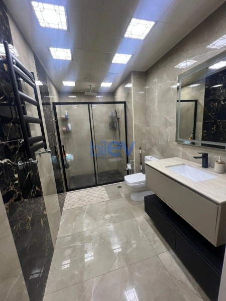 Satış 3 otaqlı Yeni Tikili bina evi  111m², Bakı