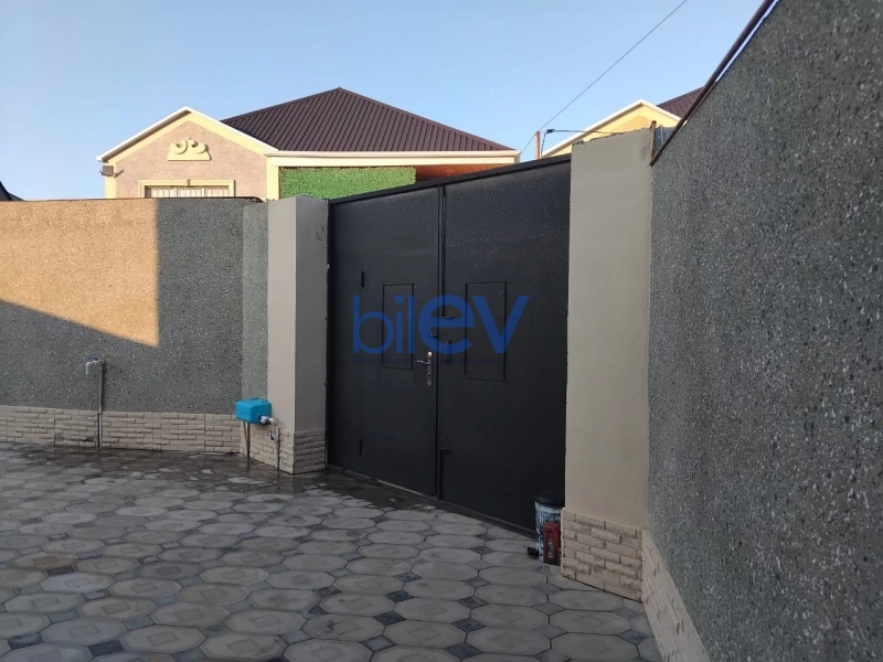 Satış 4 otaqlı Həyət evi  100m², Bakı