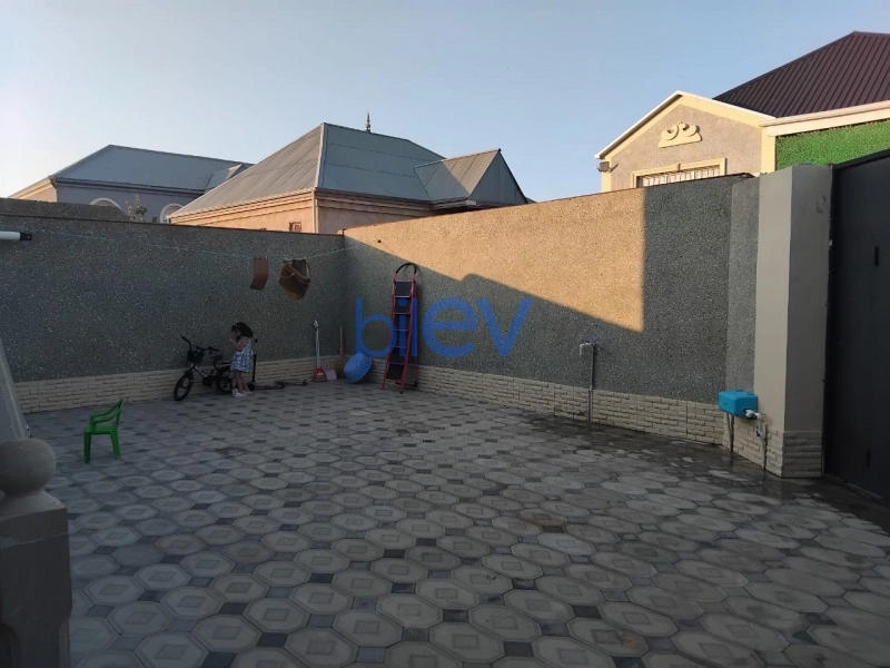 Satış 4 otaqlı Həyət evi  100m², Bakı