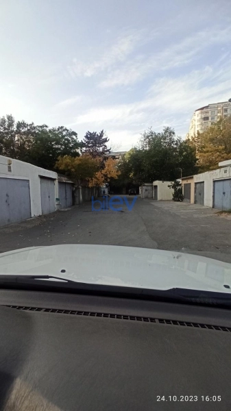 Satış 1 otaqlı Qaraj  27m², Bakı