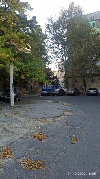 Satış 1 otaqlı Qaraj  27m², Bakı