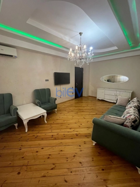 Aylıq Kirayə 2 otaqlı Yeni Tikili bina evi  80m², Bakı