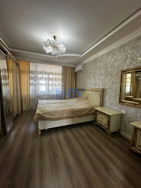 Satış 3 otaqlı Köhnə Tikili bina evi  80m², Bakı