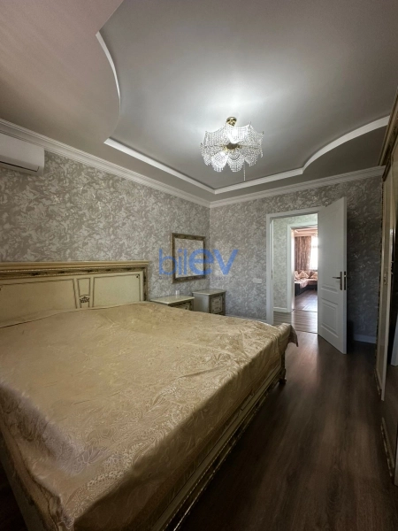 Satış 3 otaqlı Köhnə Tikili bina evi  80m², Bakı