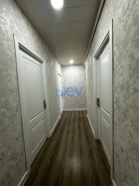 Satış 3 otaqlı Köhnə Tikili bina evi  80m², Bakı