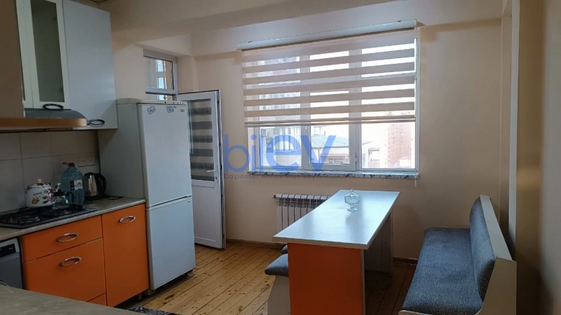 Aylıq Kirayə 2 otaqlı Yeni Tikili bina evi  70m², Bakı