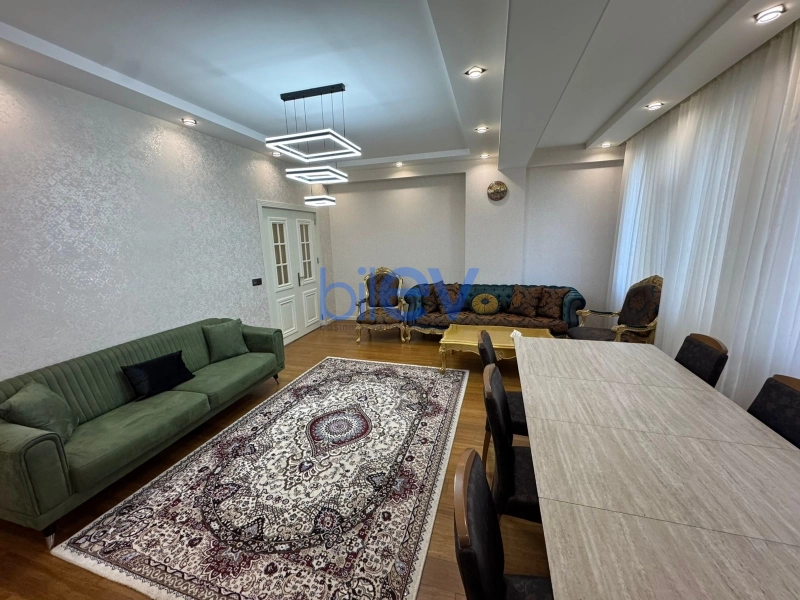 Aylıq Kirayə 2 otaqlı Yeni Tikili bina evi  95m², Bakı
