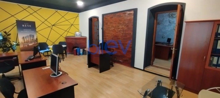 Aylıq Kirayə 2 otaqlı Obyekt  66m², Bakı